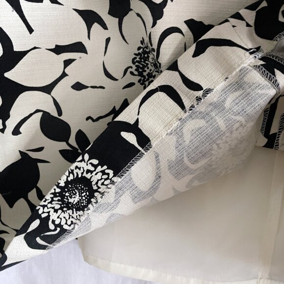 Merona skirt, knee length, off-white with black floral print, polyester, size 14 - Picture 5 of 6